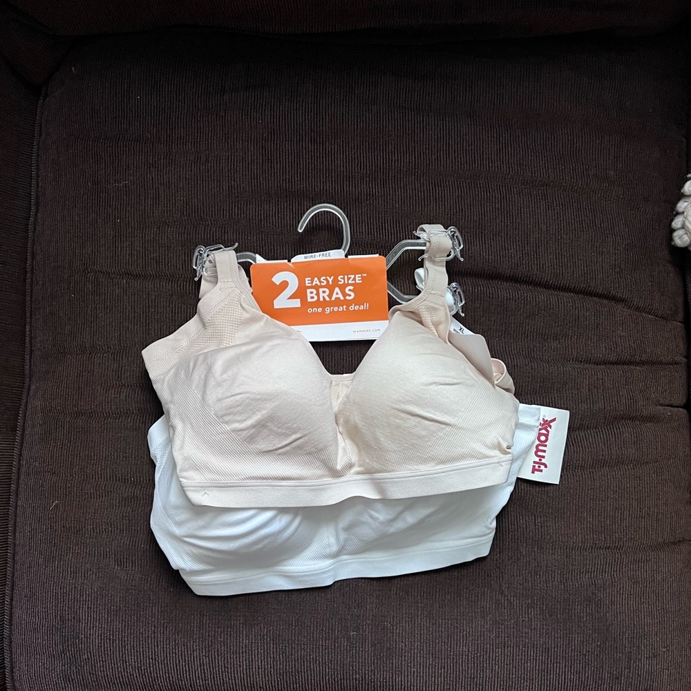 Warner’s wire-free bra/bralettes 2 pack NWT